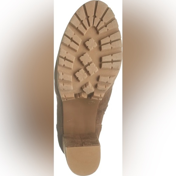 NEW! Wild Diva Lounge Lace Up Beige Combat Platform Bootie with Block Heel - Picture 5 of 6